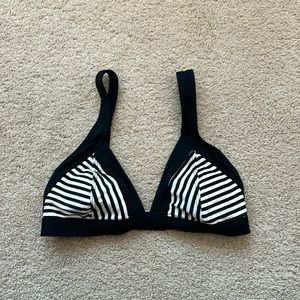 Athleta triangle bikini top